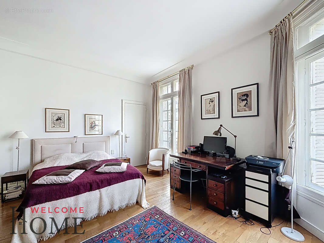 Appartement à PARIS-6E