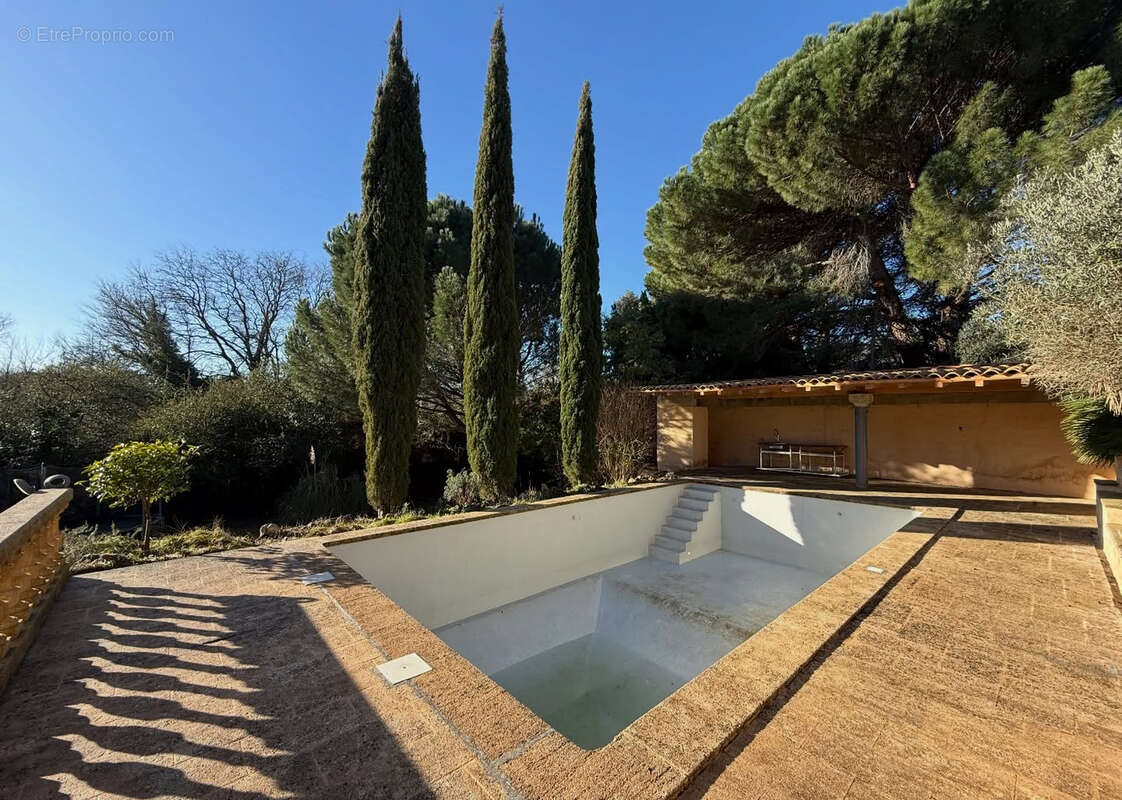 Maison à CASTILLON-DU-GARD