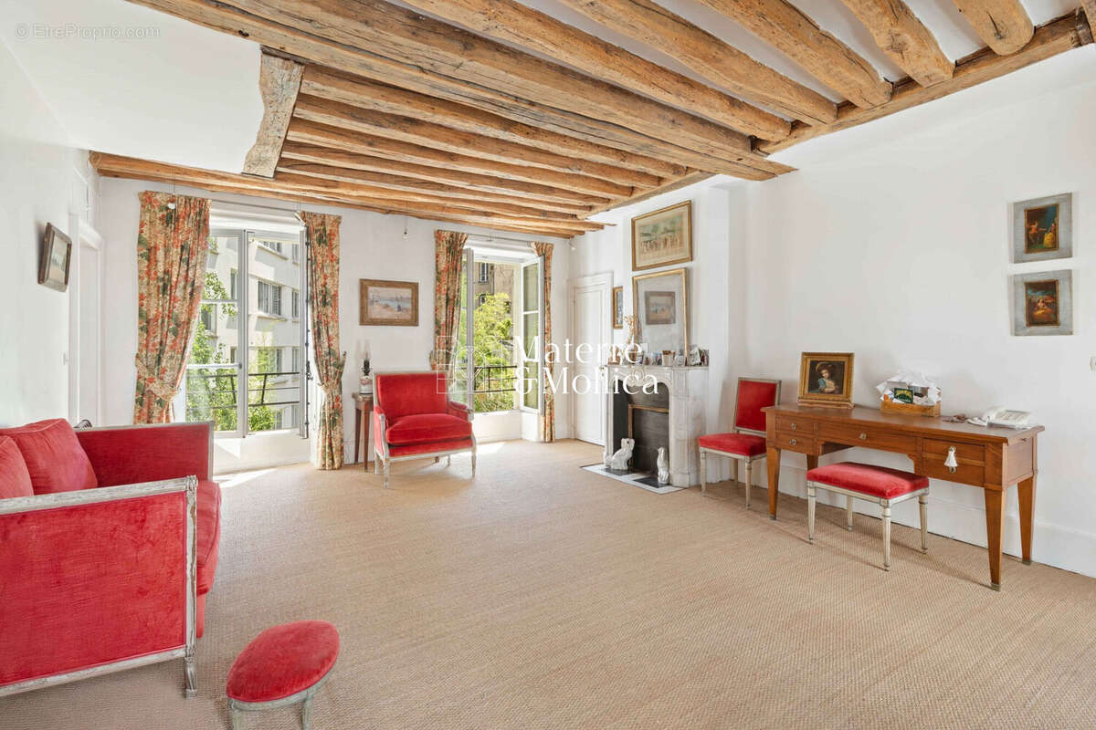 Appartement à PARIS-6E