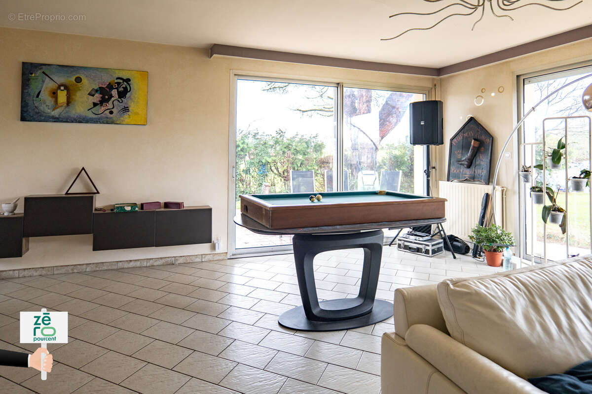 Maison avec piscine à vendre à Château-Guibert (Vendée)   Calme absolu, 4 chambres, sous-sol complet, terrain - photo 4