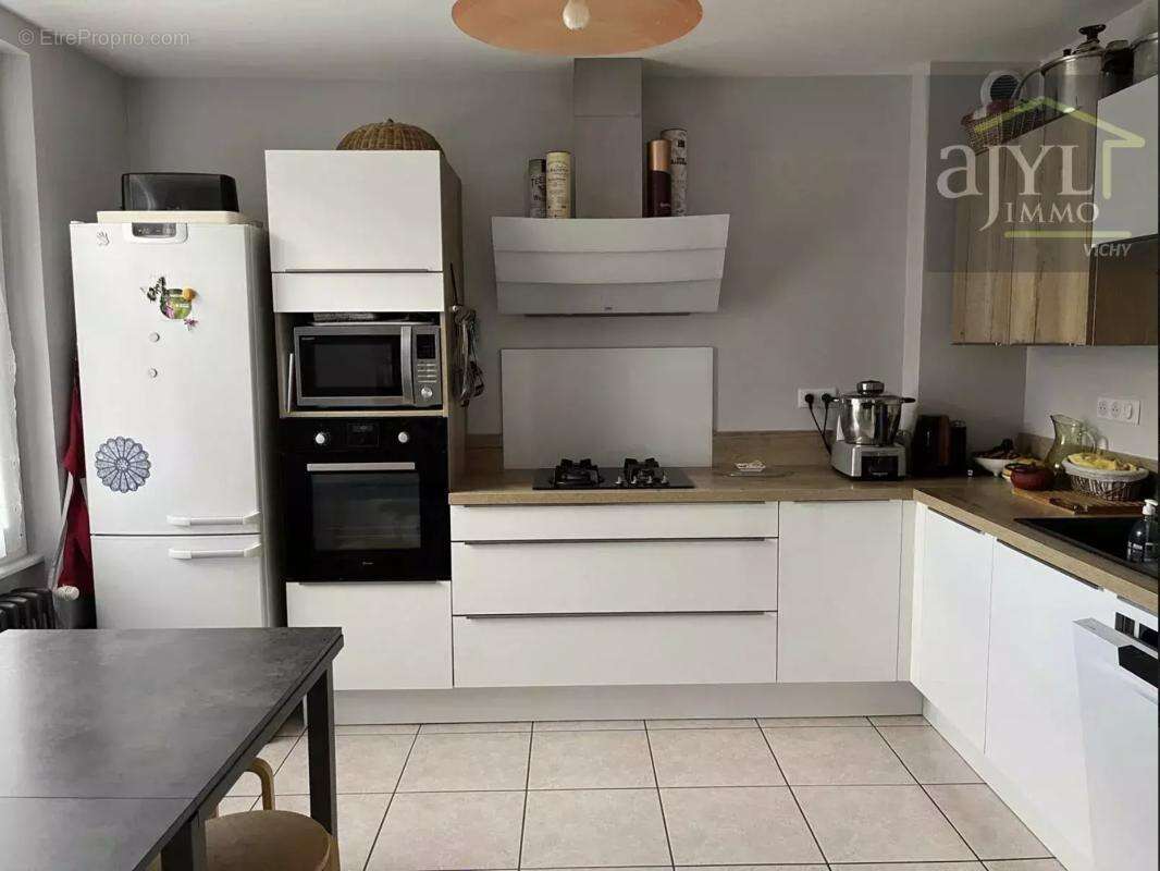 Maison à CLERMONT-FERRAND