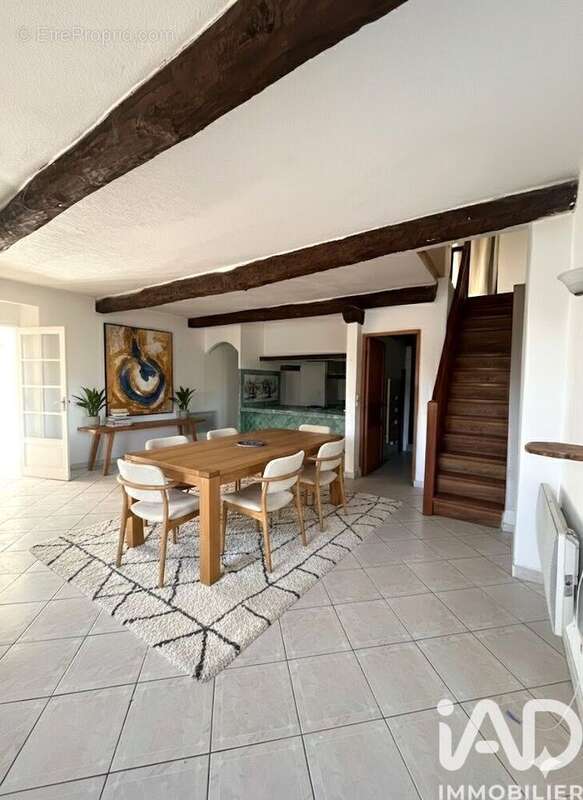 Photo 2 - Appartement à SALERNES