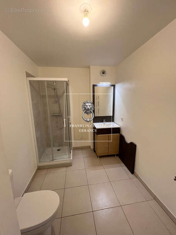 Appartement à MAISONS-ALFORT