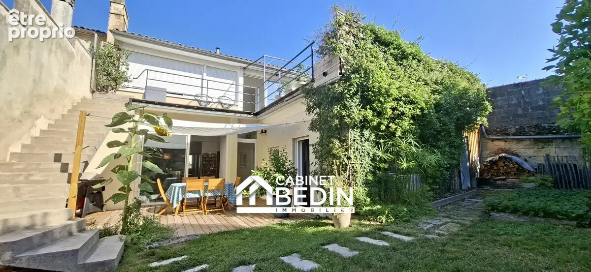 Maison 249 m² à Libourne  - photo 2