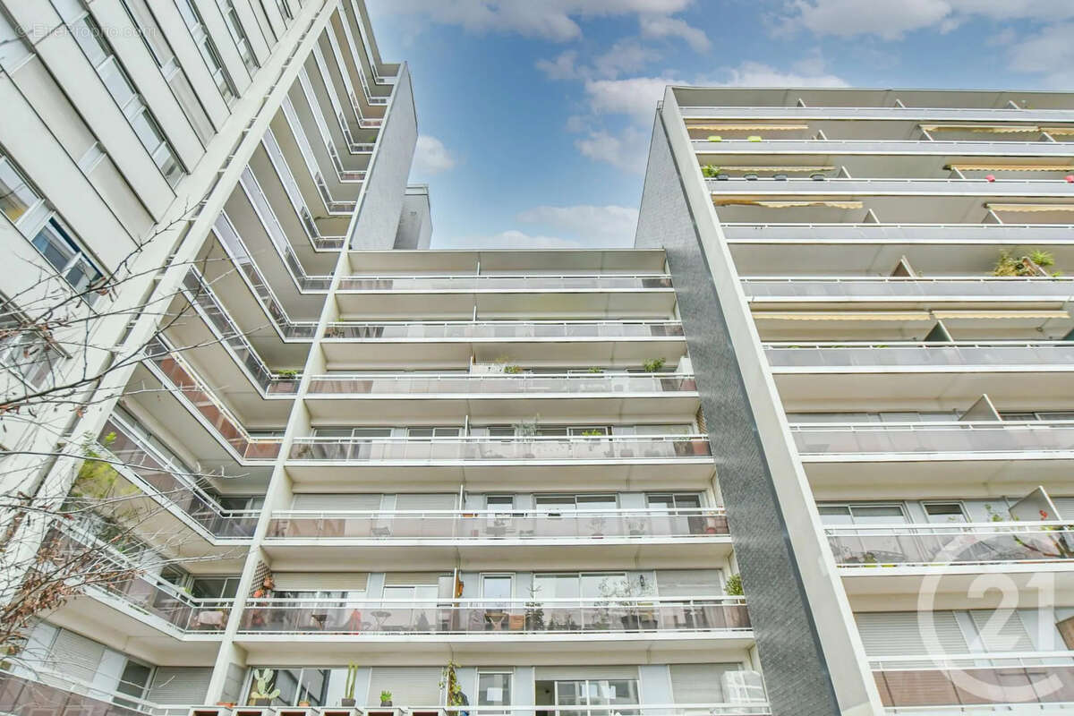 Appartement à CLICHY