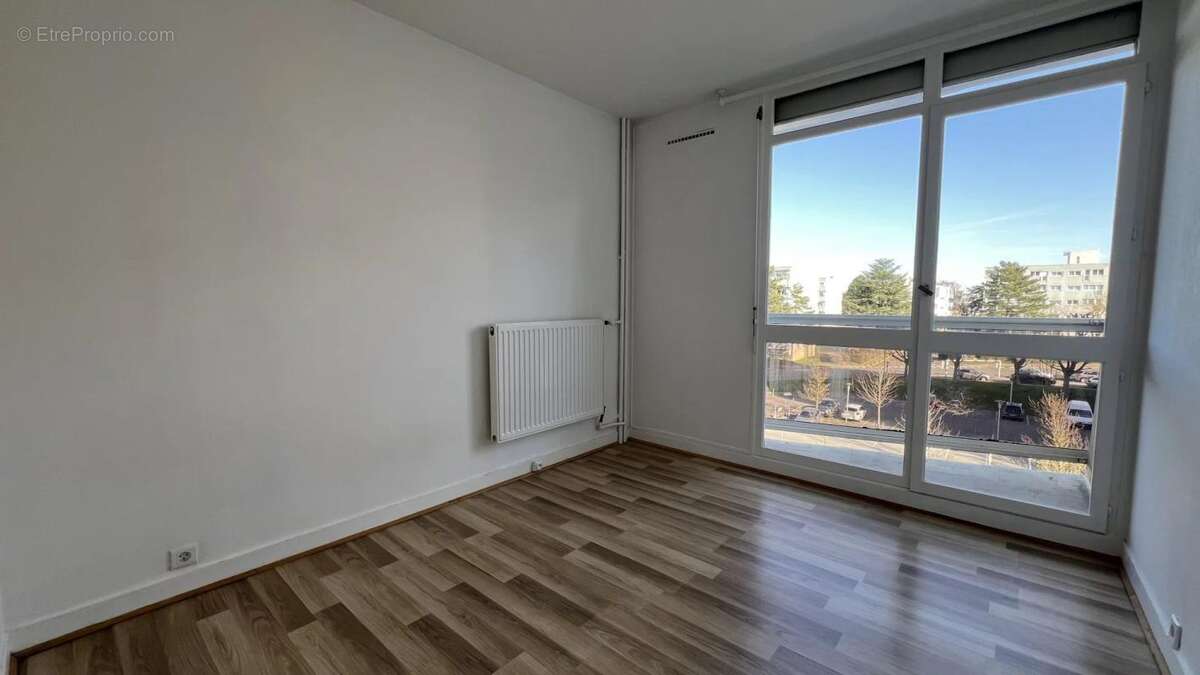 Appartement à PLAISIR