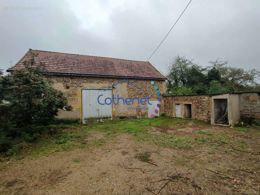 Maison à SEMUR-EN-BRIONNAIS