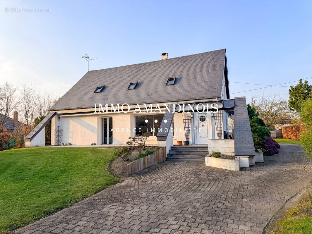 Maison à SAINT-AMAND-LES-EAUX