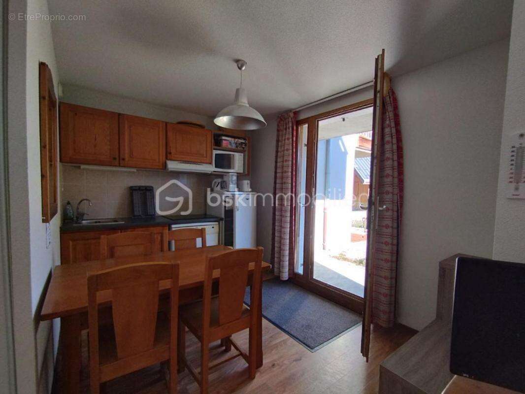 Appartement à ALBIEZ-MONTROND