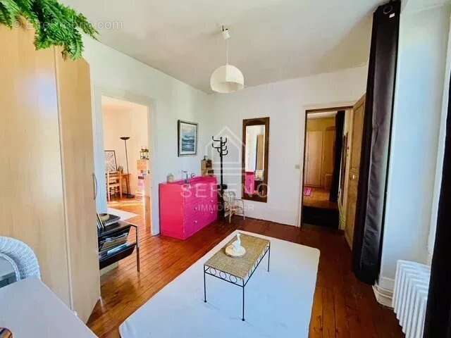 Maison à JANVILLE-SUR-JUINE