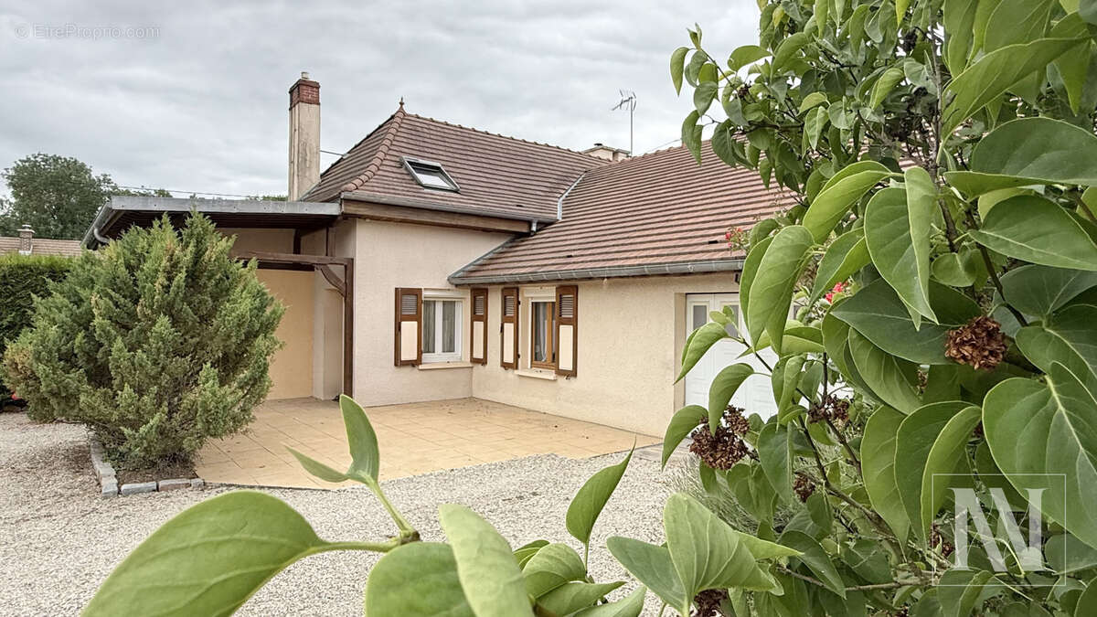 Maison à AULNAY