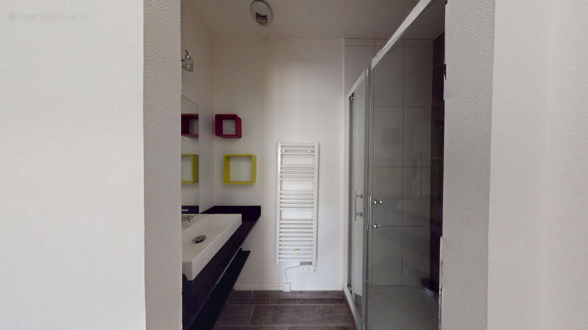 Appartement à SAINT-ETIENNE