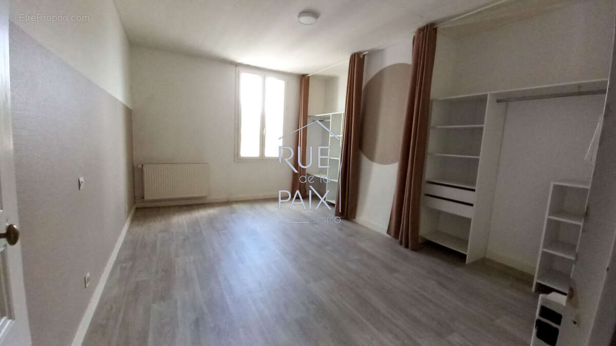 Maison à CHATELLERAULT