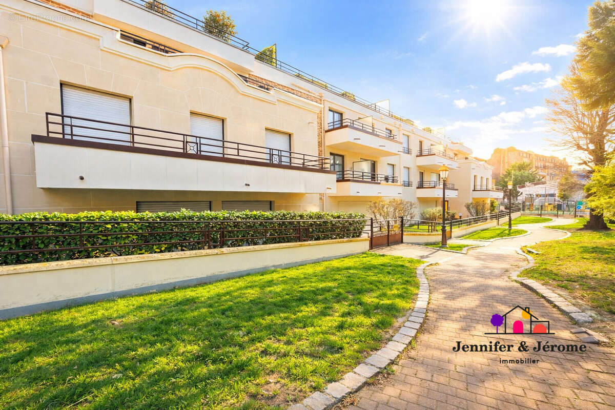 Appartement à ENGHIEN-LES-BAINS