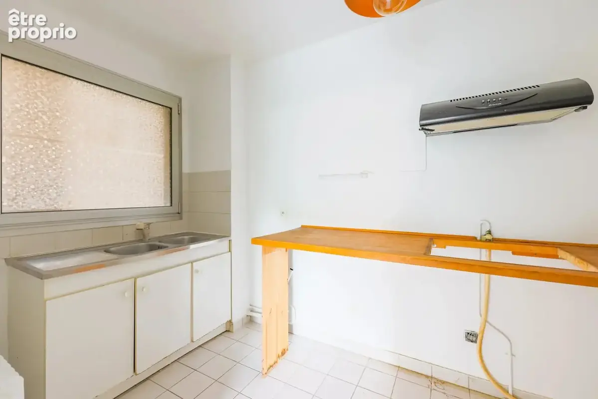 Paris 10e – Canal Saint-Martin / Quai de Jemmapes – 3 pièces de 73 m² avec balcon et parking - photo 14