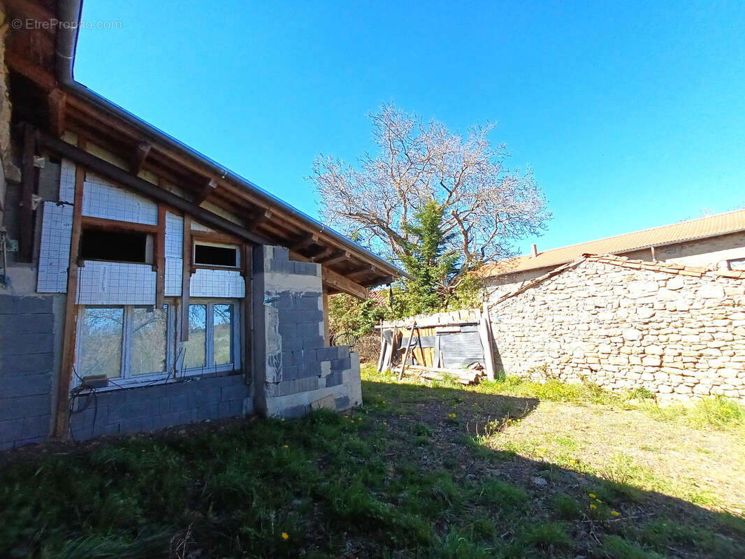 Maison à CHOMELIX