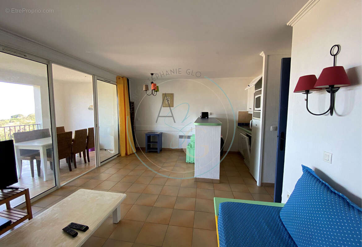 Appartement à GRIMAUD