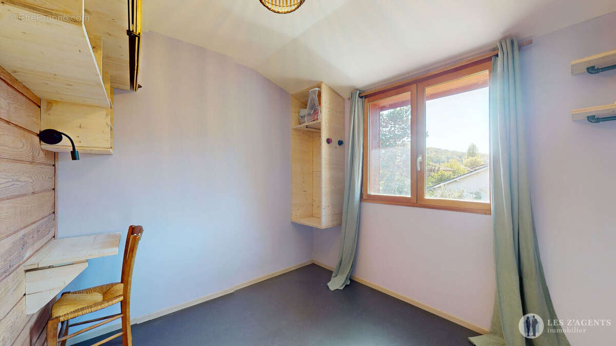 Maison à ECHIROLLES