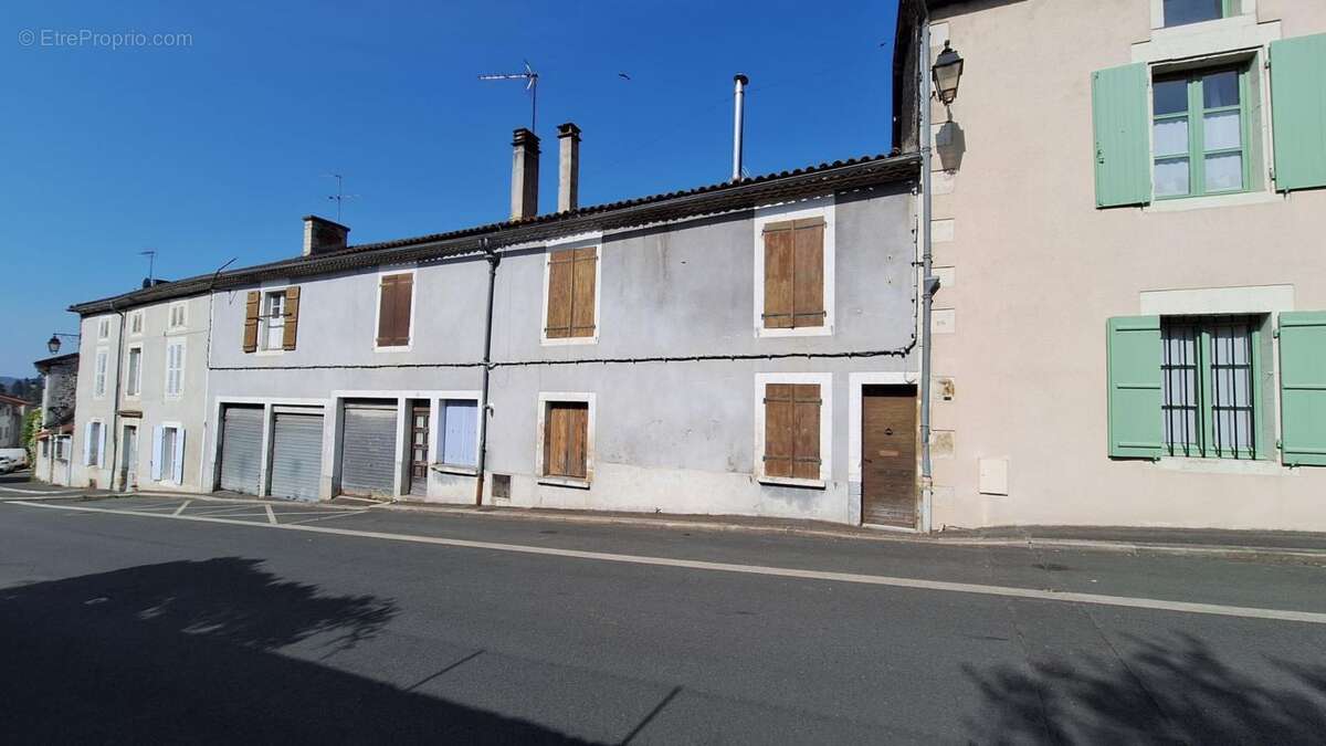 Appartement à NONTRON