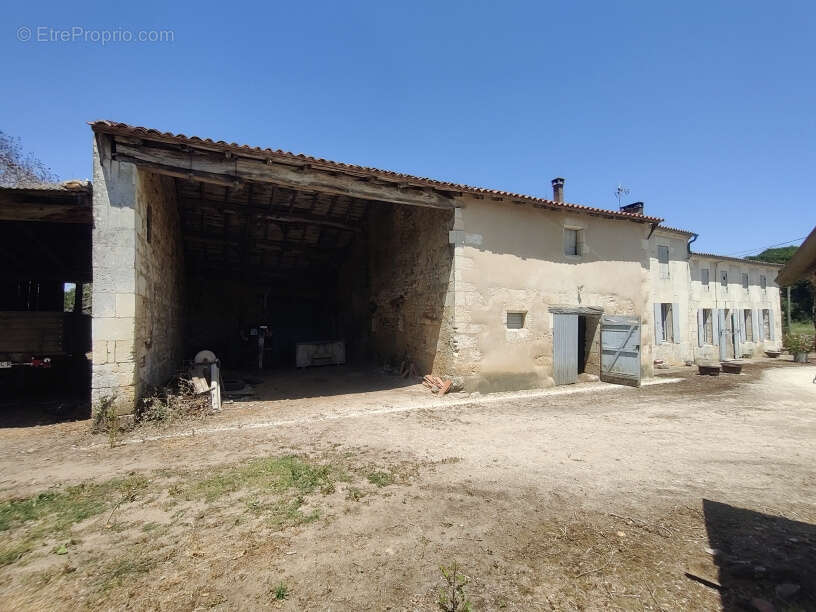 Maison à RETAUD