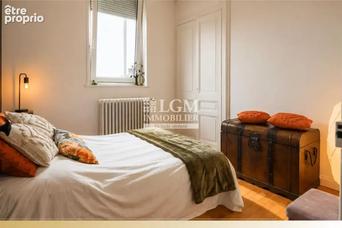 Calais – Magnifique bourgeoise quartier Mairie / limite Calais Nord - photo 10