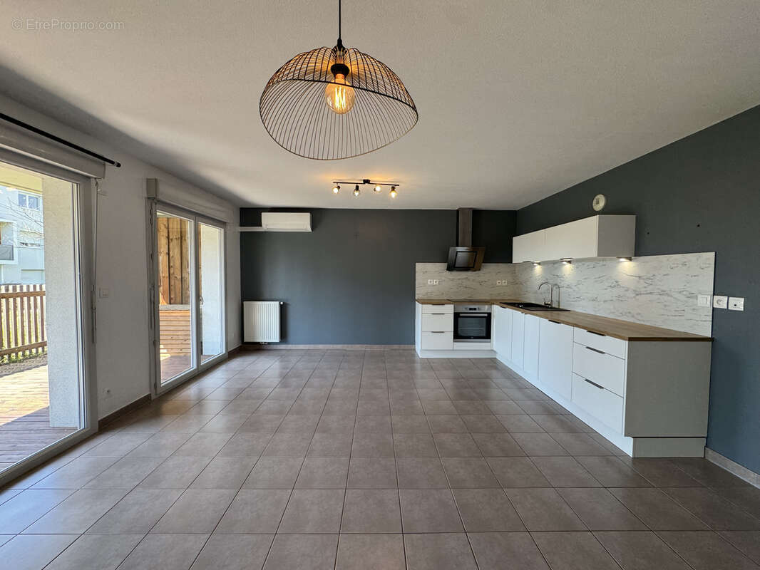 Appartement à MIONS