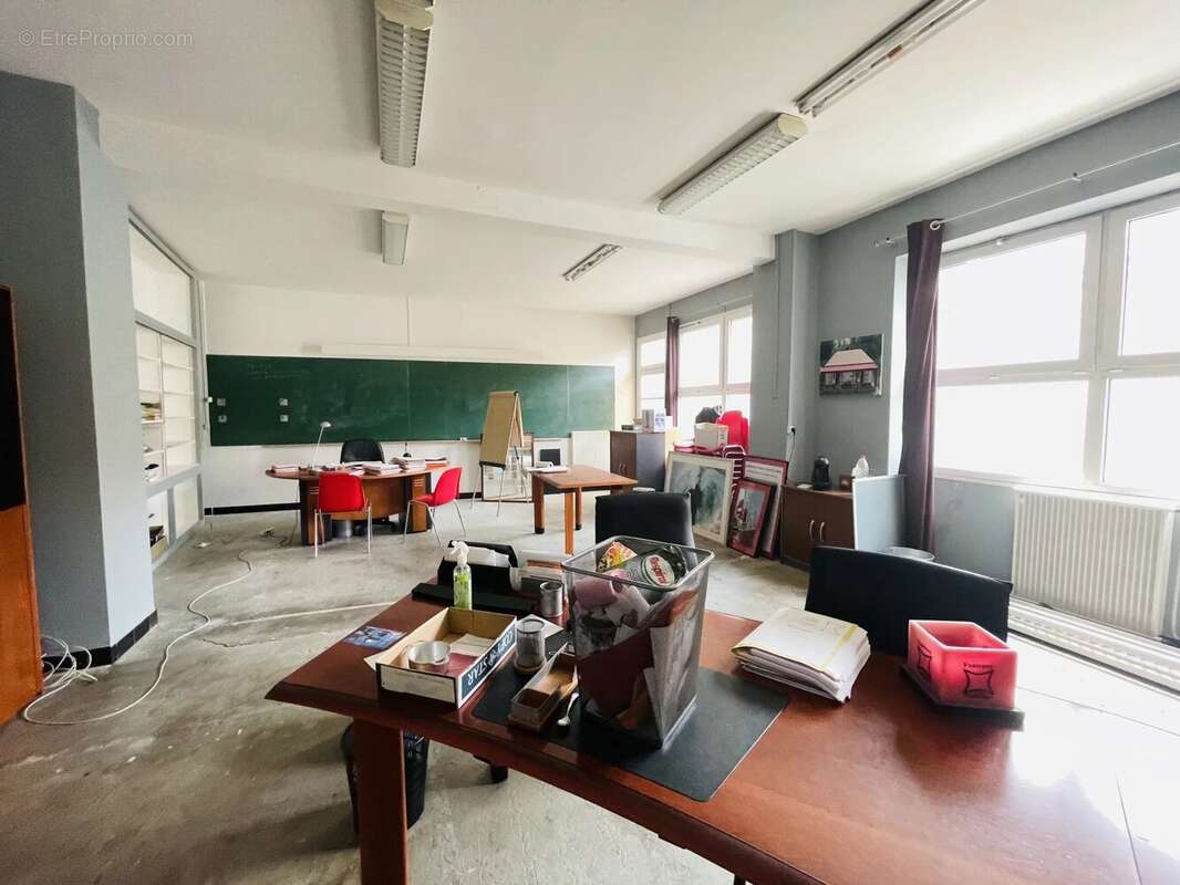 Ensemble immobilier idéalement situé avec un fort potentiel - photo 18
