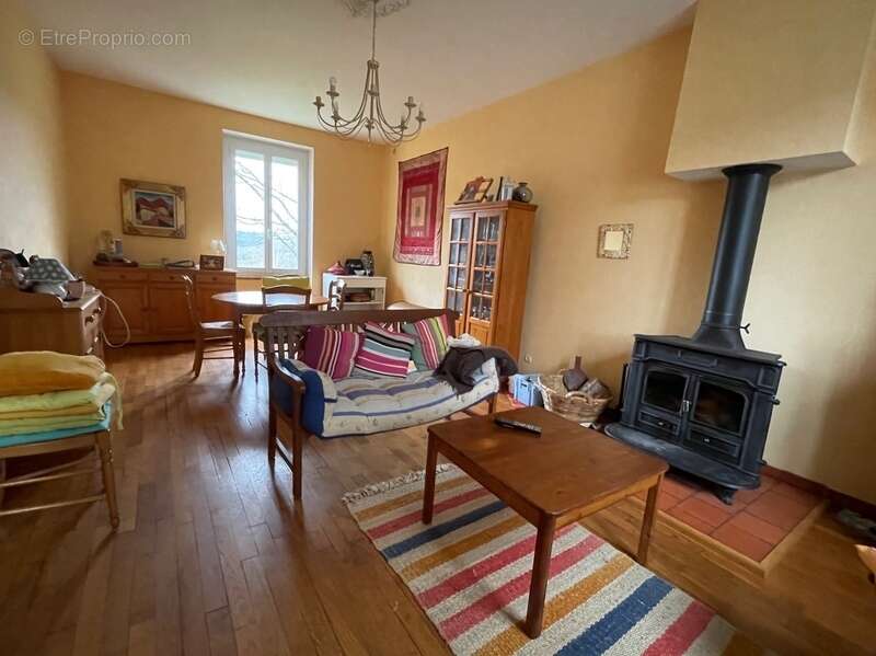 Maison à CAPDENAC-GARE