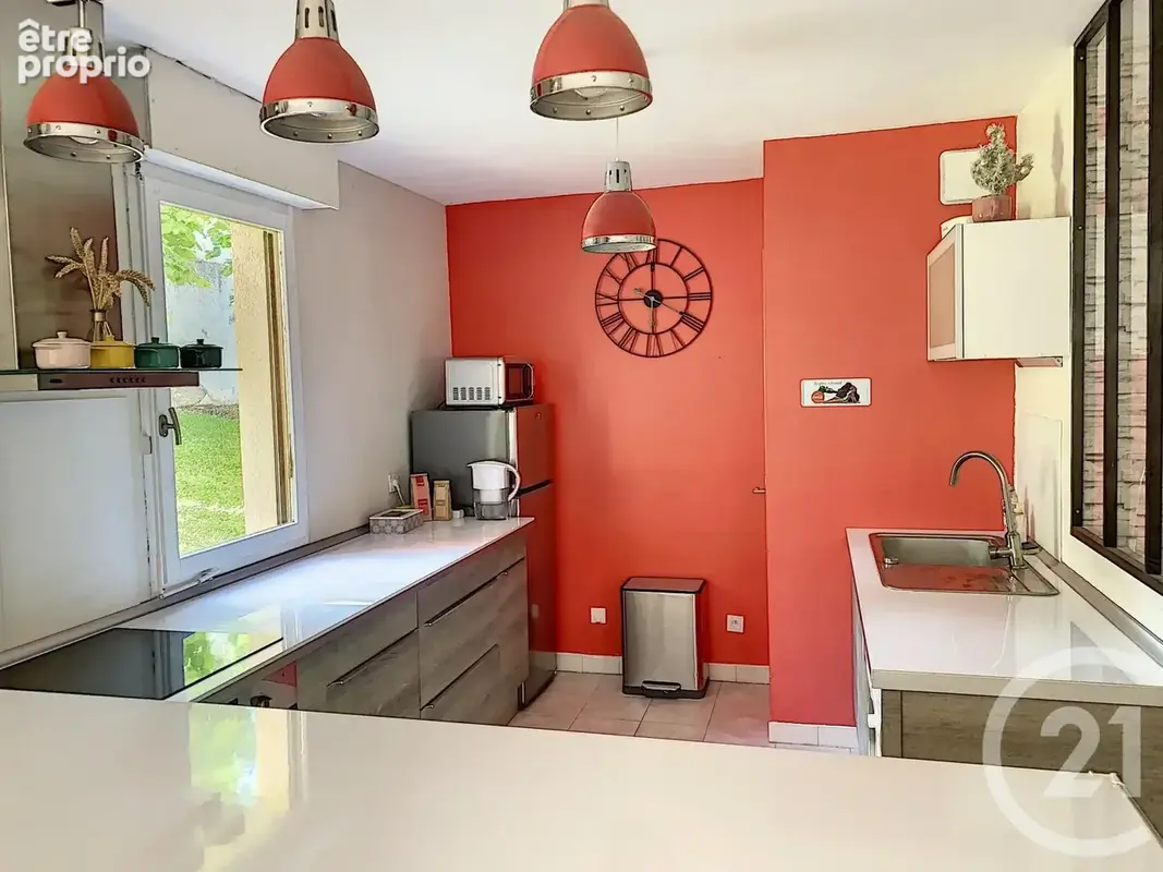 Appartement 3 pièces 74 m² à vendre à Auxerre (89000) - photo 2
