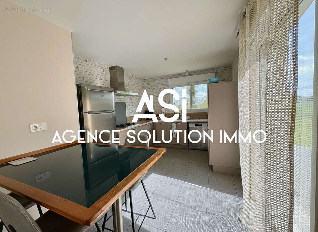 Maison à SAINT-OUEN-DES-TOITS