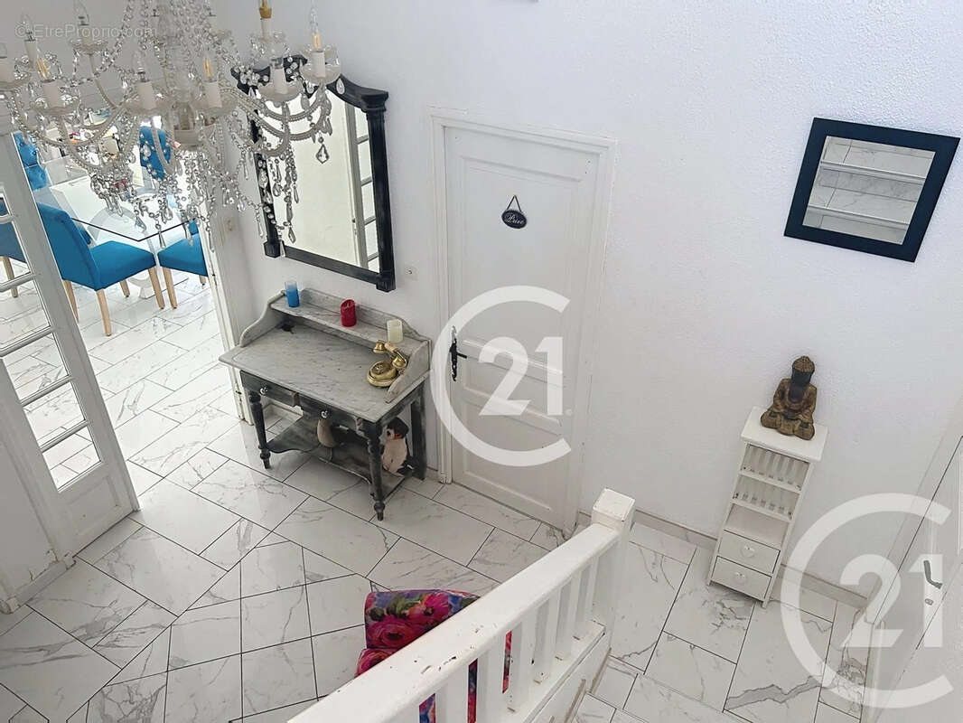 Maison 85 m² à Saint-Cyprien  - photo 2