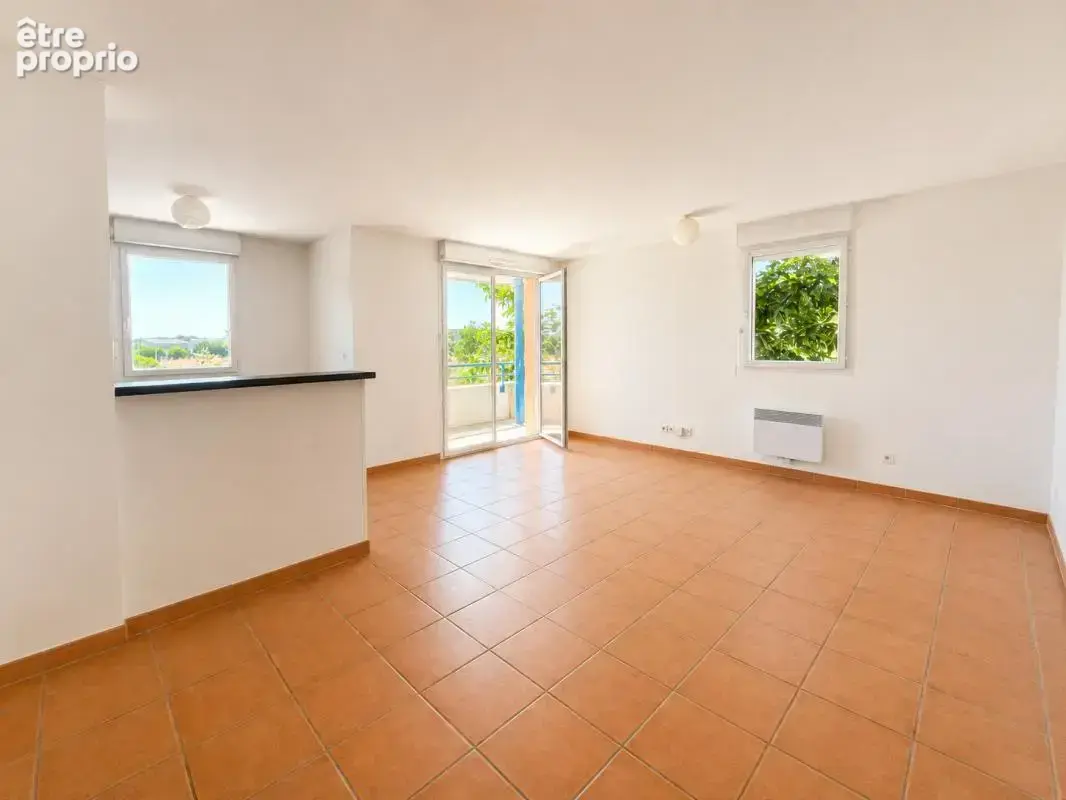 Appartement à LA SALVETAT-SAINT-GILLES