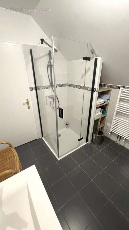 Appartement à MAFFLIERS