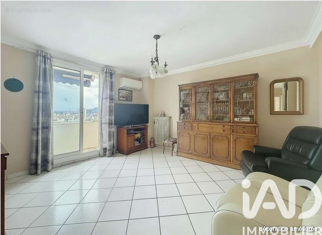 Photo 4 - Appartement à MARSEILLE-6E