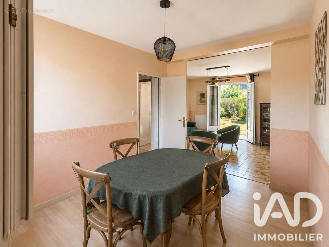 Maison 98 m² à Trelivan  - photo 5
