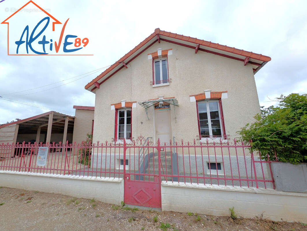 Maison à JOIGNY