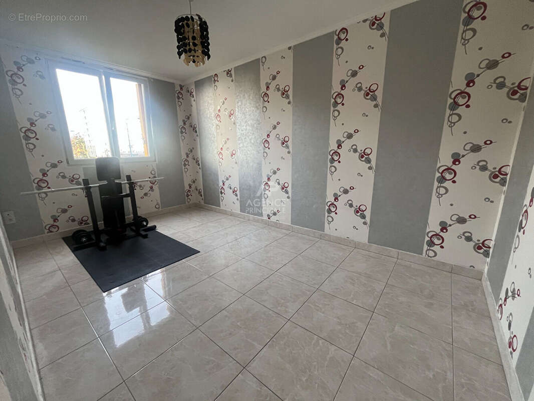 Appartement à PONTOISE