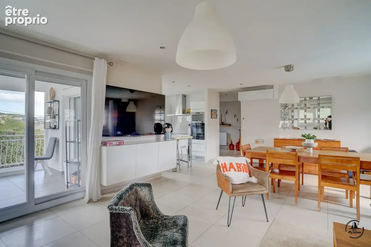 Maison 6 pièces 151 m² à vendre à Saint-Chamond (42400) - photo 5
