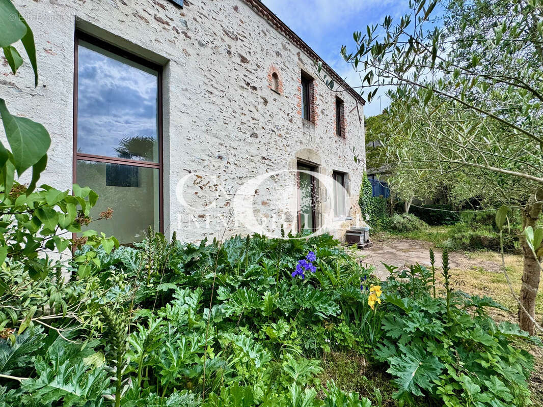 Maison à ROCHESERVIERE