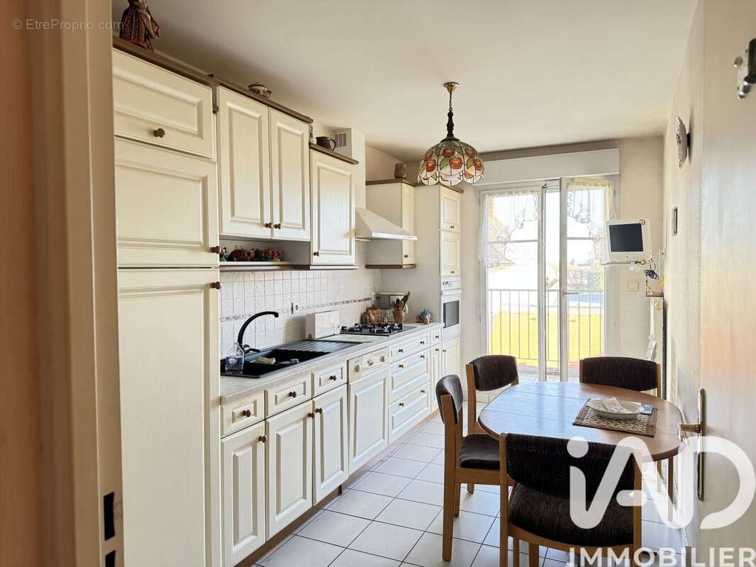Photo 7 - Appartement à MANTES-LA-JOLIE