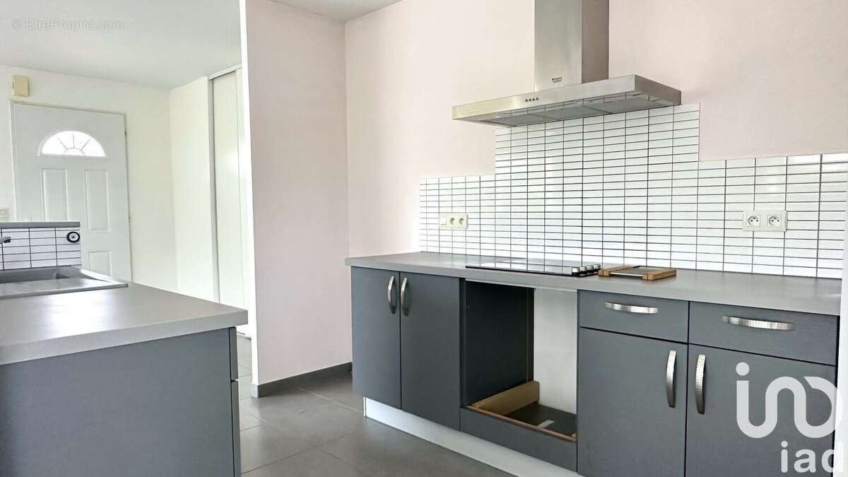 Photo 7 - Maison à ARES