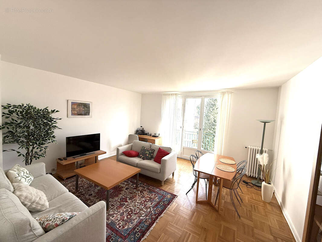 Appartement à VERSAILLES