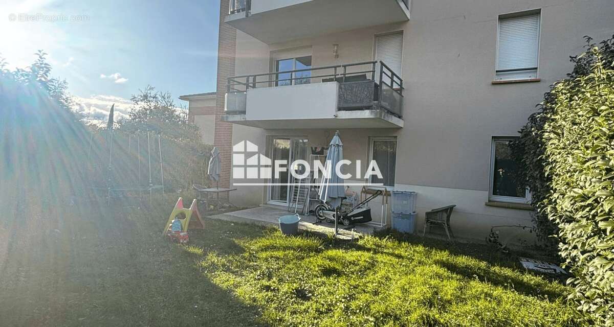 Appartement à CASTELGINEST