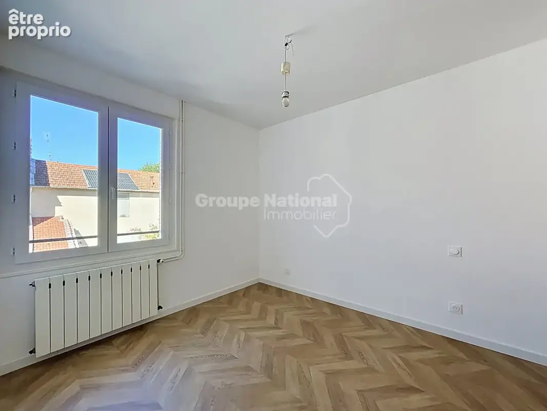 Exclusivité  3 chambres ? panneaux solaires garage  petite cour aucune charge de copropriété - photo 12