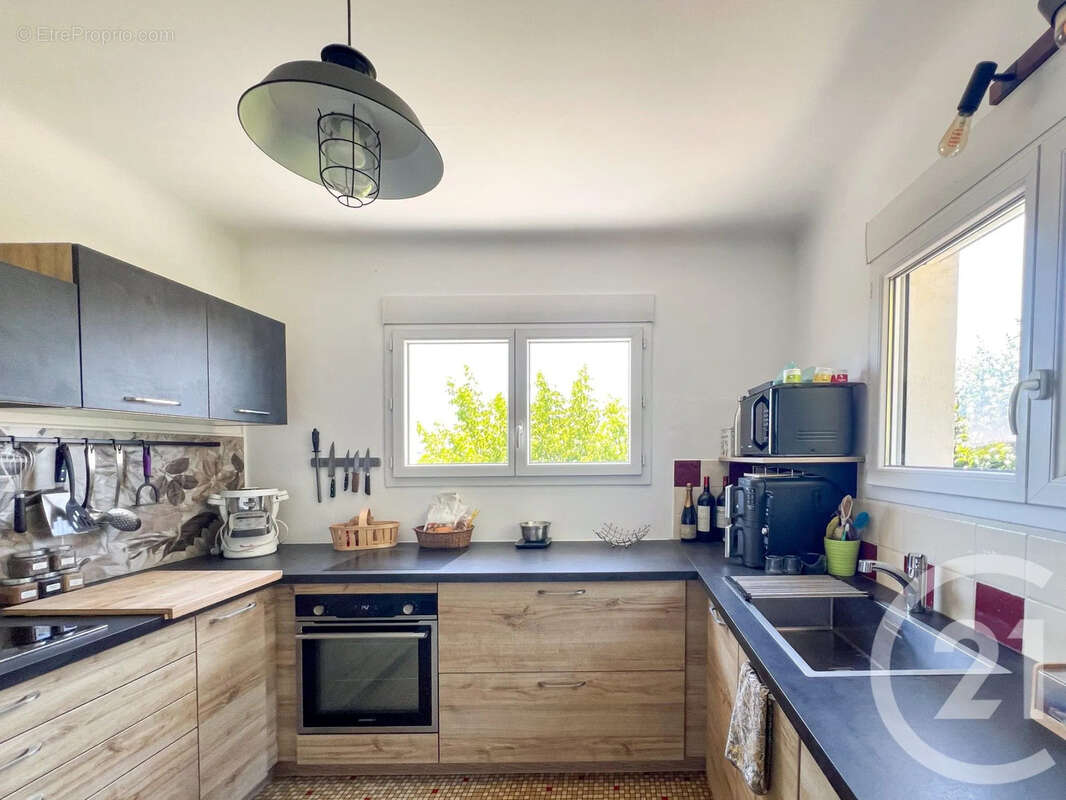 Maison 104 m² à Bon-Encontre  - photo 7
