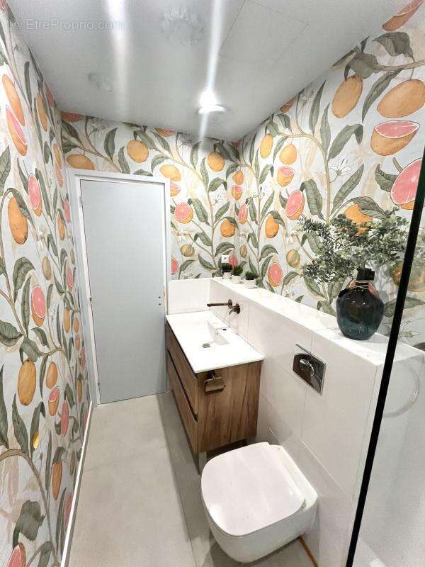 Versailles – Quartier Saint-Louis – Appartement 2 pièces renové - photo 11