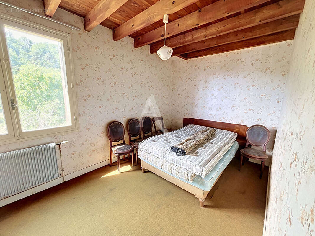 Maison à DURAVEL
