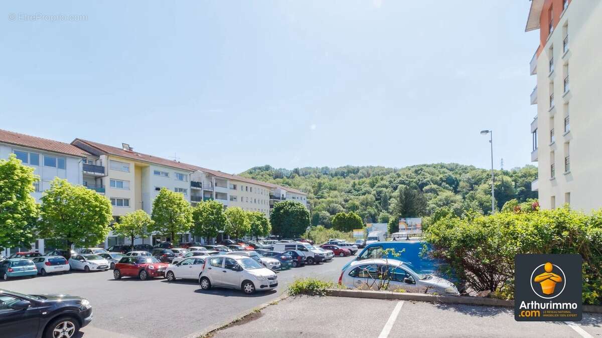 Appartement à BELLEGARDE-SUR-VALSERINE