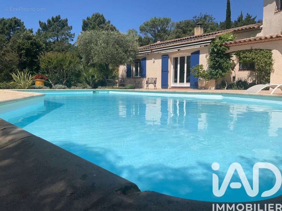 Maison 169 m² à Labastide-De-Virac  - photo 2