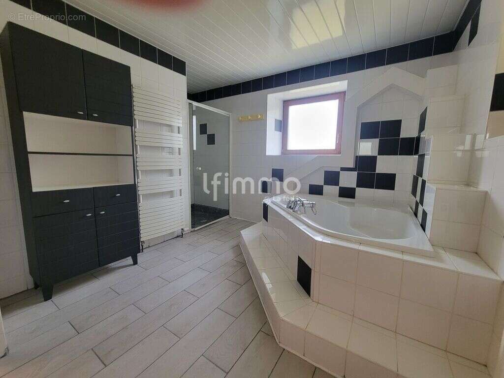 En exclusivité    Maison familiale - photo 7